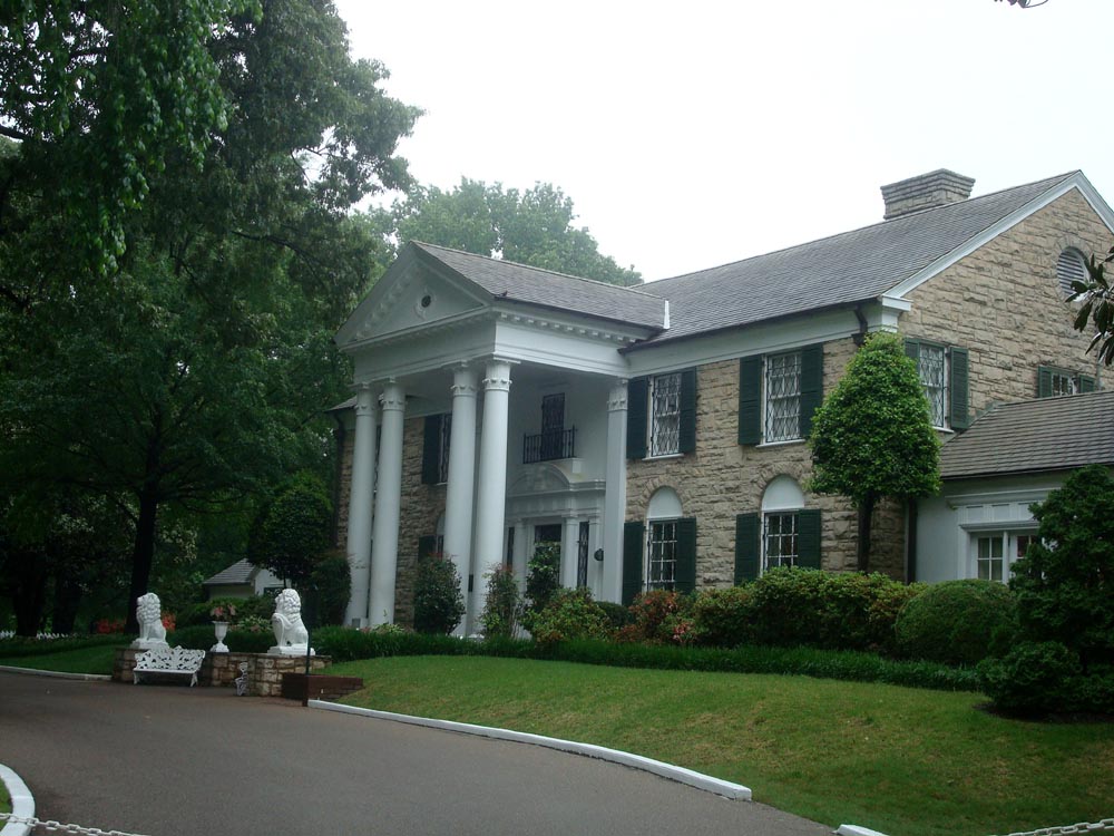 Graceland for free mansion