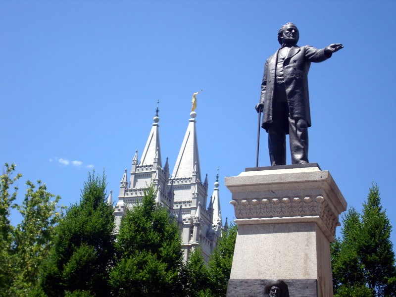 mormon brigham young statue temple square
