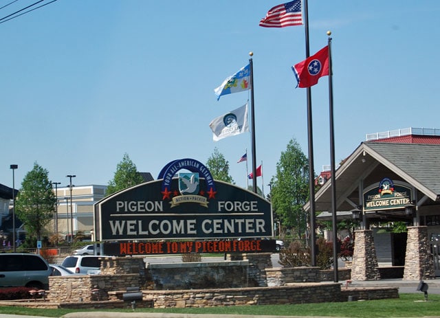 towns near pigeon forge tn welcome center