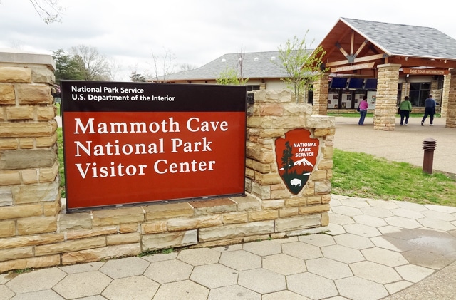 mammoth cave best road trips from chicago